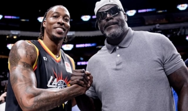 乐鱼官方-世纪大和解？奥尼尔现场观战霍华德：我没有讨厌你只是激励你！