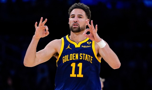 乐鱼体育官网-13投砍40分！抱歉克莱：你从历史第二变成了历史第三