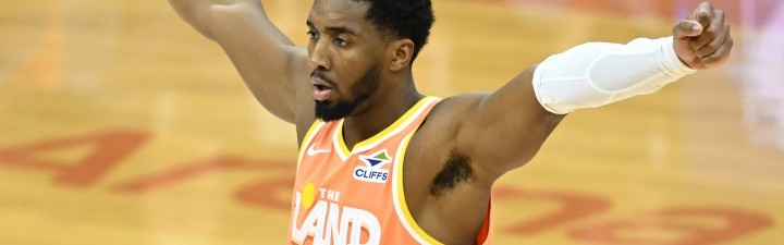 你是真滴强！米切尔凭一己之力带队取胜 全场怒轰45分4板4助