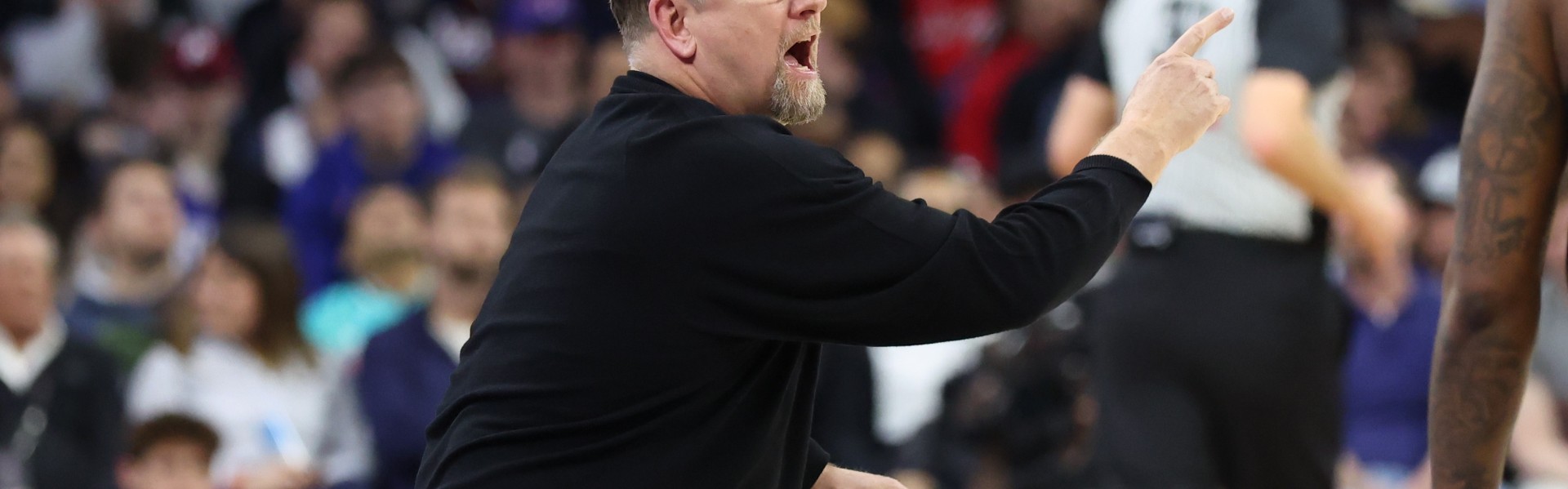 乐鱼网官网入口-马克西大帝乔治缺阵！纳斯：恐慌不会对任何人有帮助 要面对现实