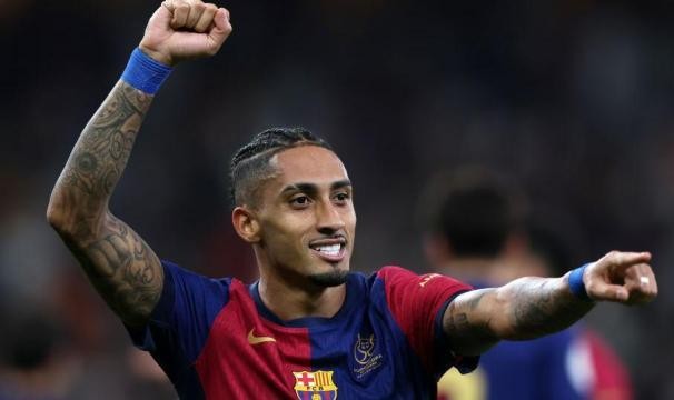 乐鱼网下载-拉菲尼亚：去年一度接近转会 获金球提名就是胜利