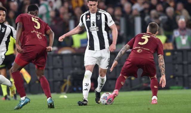 乐鱼体育官网-莫雷托：米兰前锋引援首选DV9、霍伊伦和杰克逊，恩博洛也是目标