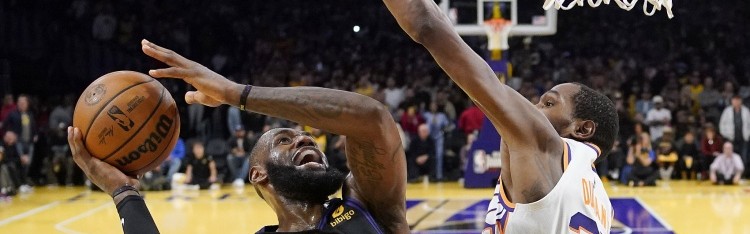 詹姆斯武器库不到KD一半？里弗斯：詹姆斯不需要技巧 攻筐就完了