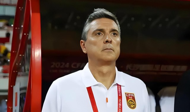 乐鱼网官网-安东尼奥结束U23亚洲杯带队任务后，首次亮相新去处，引发热议