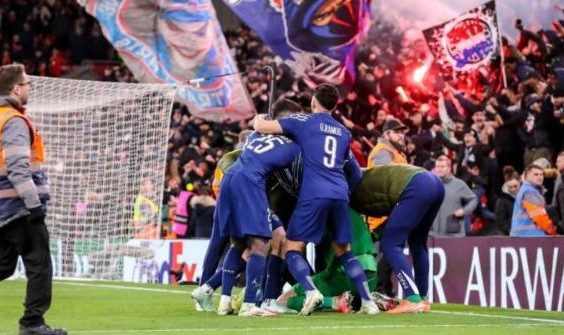 乐鱼网下载-王勤伯：恩里克的巴黎怎样赢得喜爱